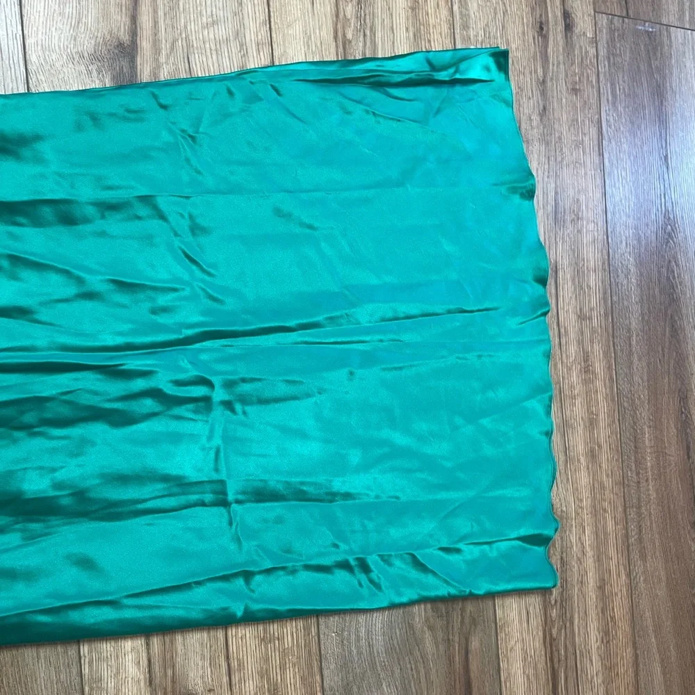 vintage Victoria's Secret 100% silk Victorian Romantic slip dress - Picture 11 of 11